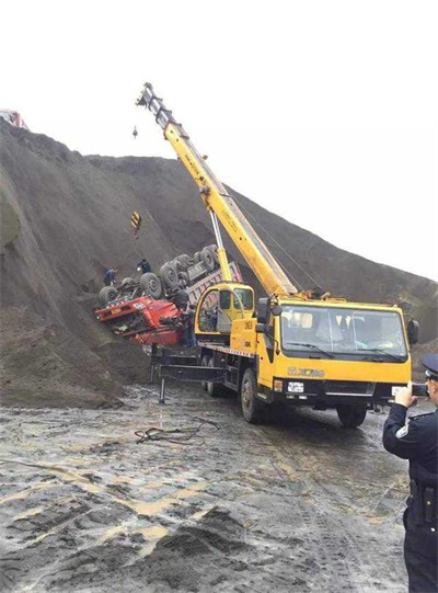 海东地区上犹道路救援